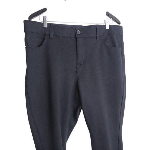 Torrid Womens Ponte Knit Skinny Pants Leggings Pants Short Size 18S Black - Picture 2 of 6